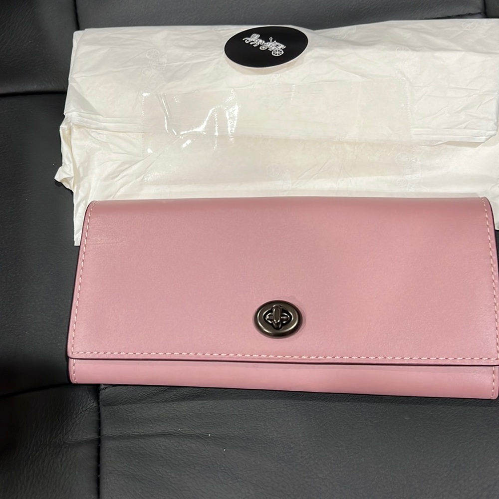 Wallet dusty rose ( color) new matching dusty rose bag